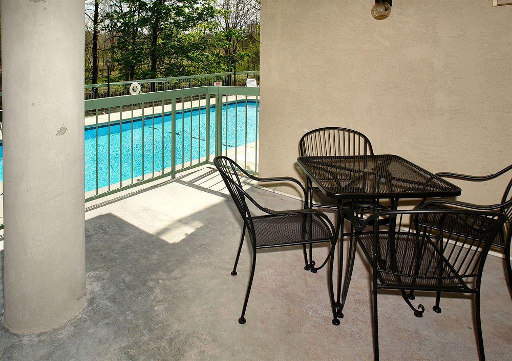 River Place Condos #610 3Bd ピジョンフォージ 設備 写真