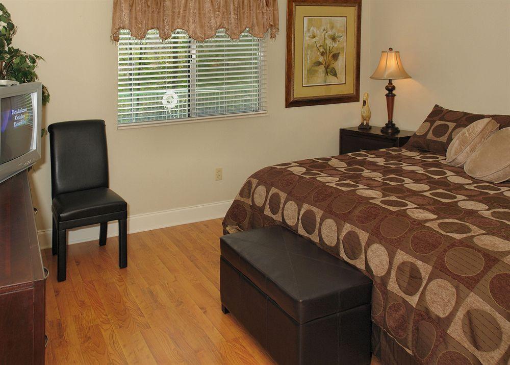 River Place Condos #610 3Bd ピジョンフォージ 部屋 写真